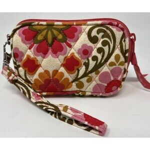 Vera Bradley Wrislet Wallet‎ Paisley NWOT Pink